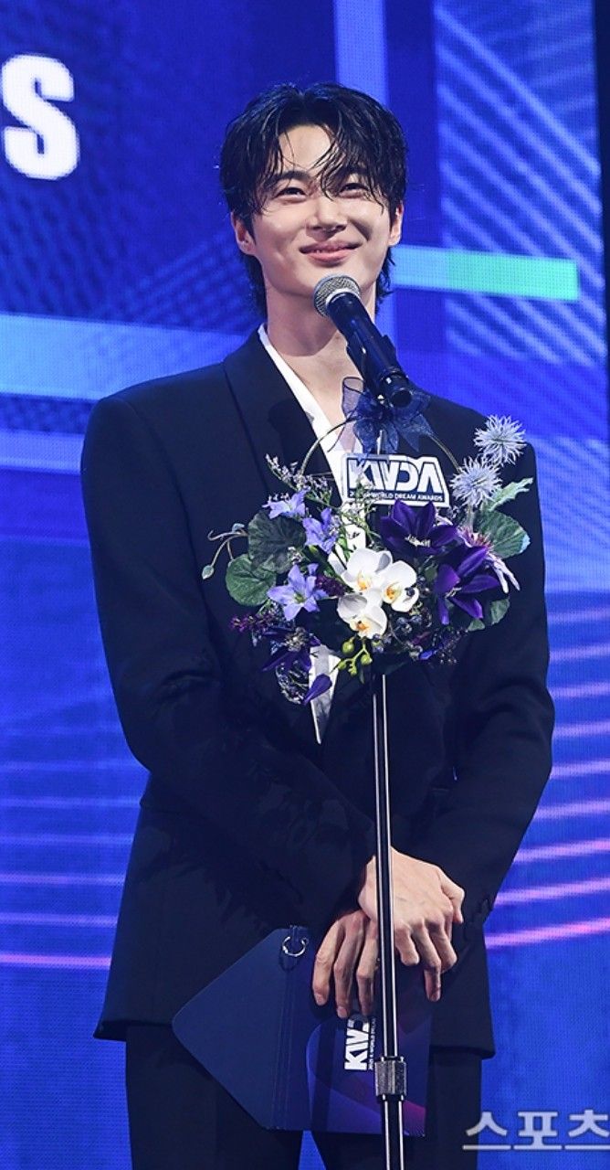 변우석의 비하인드 컷