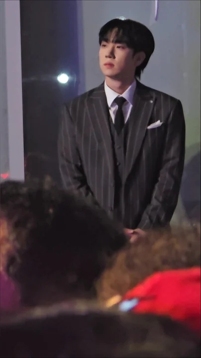 Special wallpaper made by Choi Sooho's fans