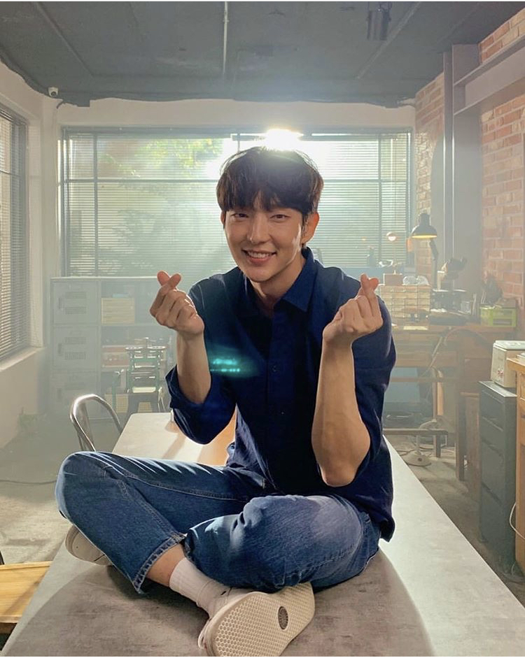 Recent activity shot of Lee Joongi