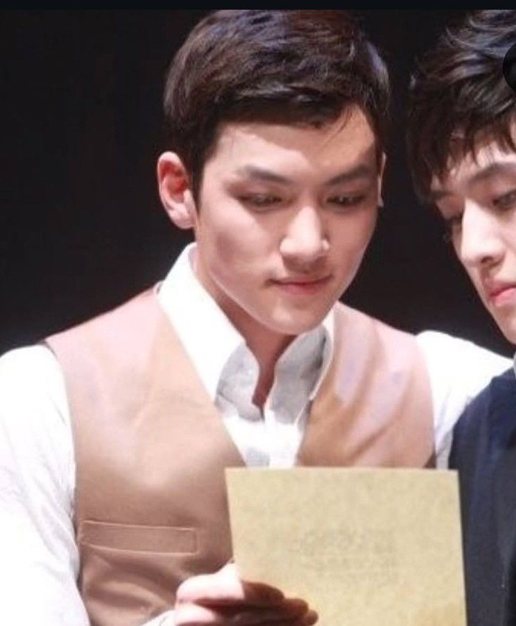 粉絲拍下的池昌旭瞬間