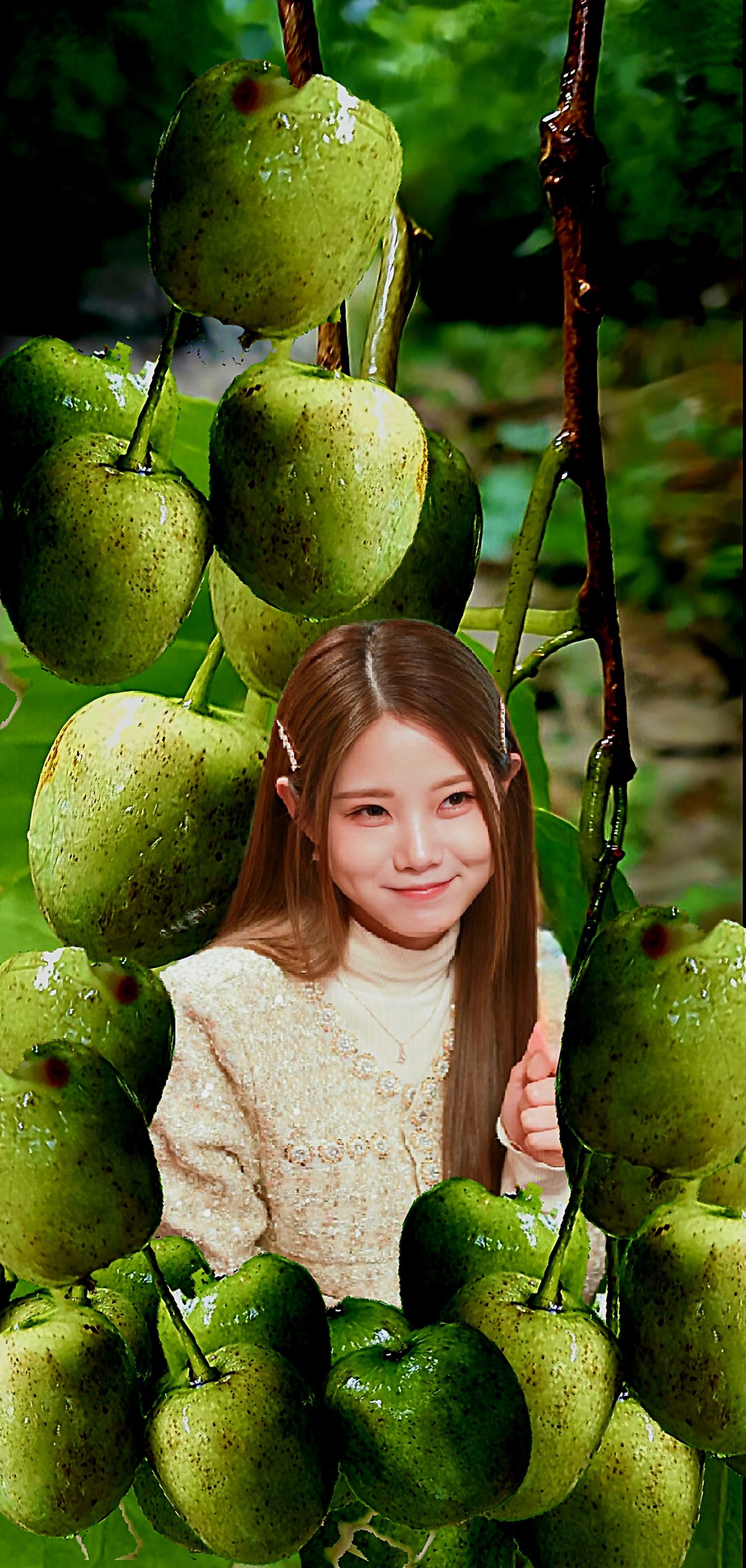 Recent activity shot of Bae Ahyeon
