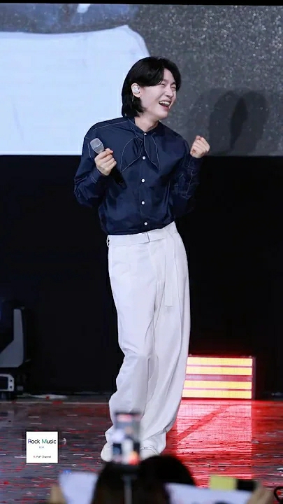 粉絲拍下的Kim Yongbin瞬間