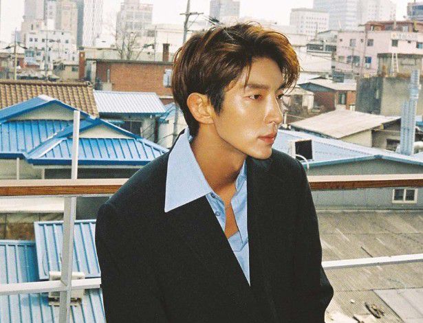 A moment captured by a fan of Lee Joongi