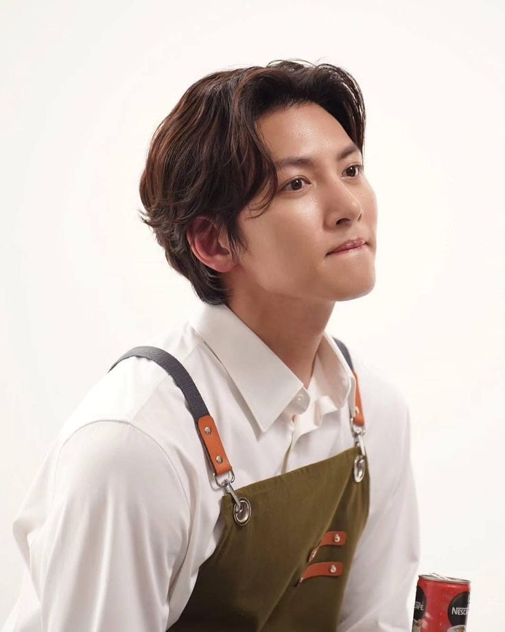 チ・チャンウクの最近の活動ショット