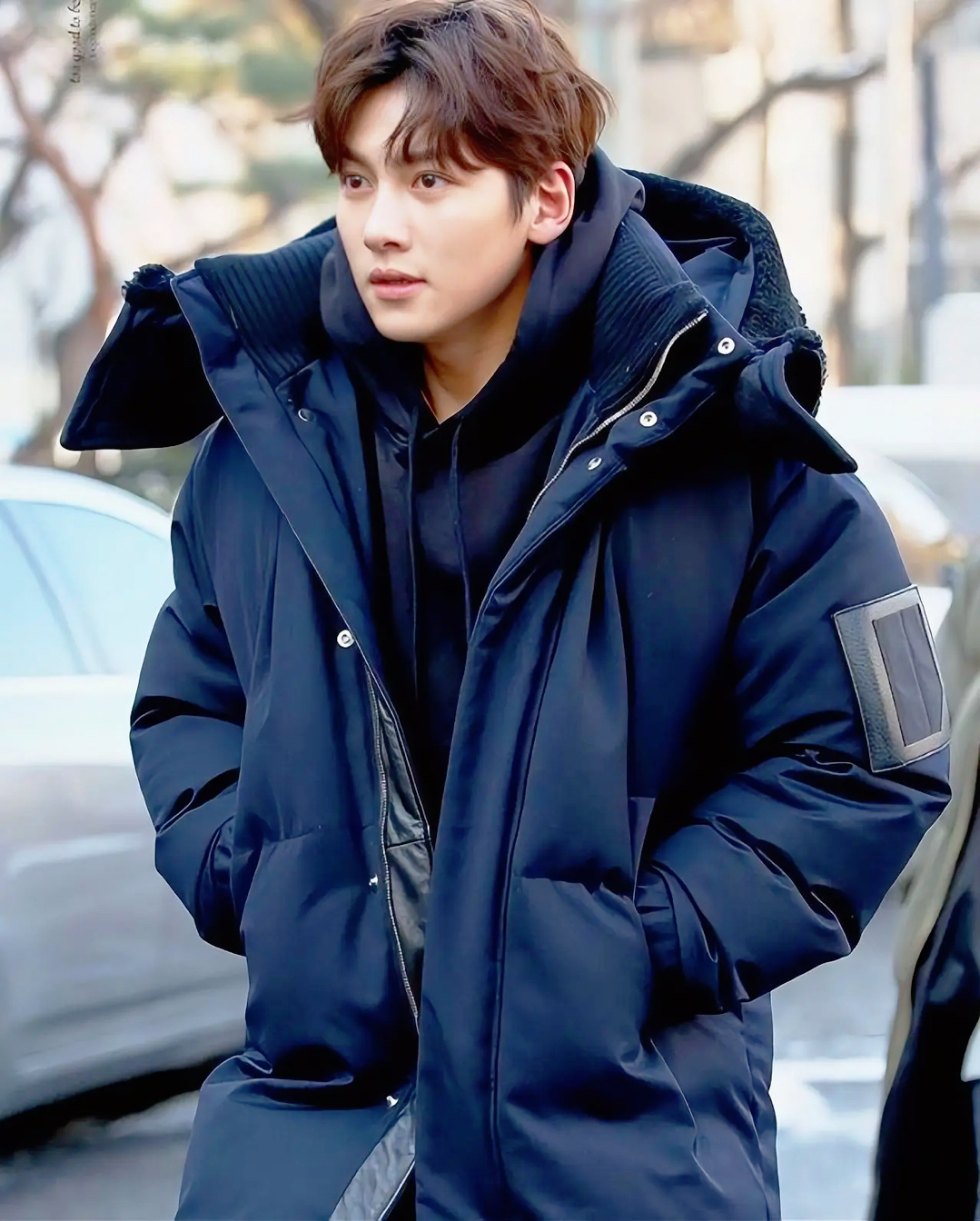 Behind-the-scenes cut of Ji Changwook