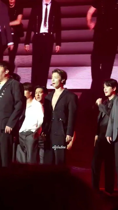 Representative background image loved by Choi Siwon fandom