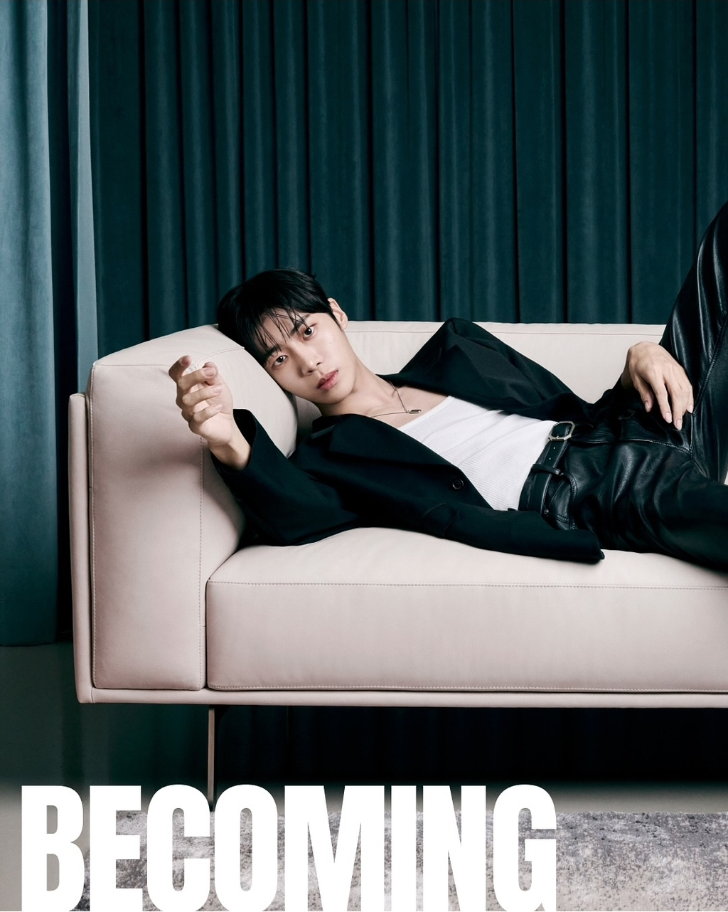 A moment captured by a fan of Choo Youngwoo