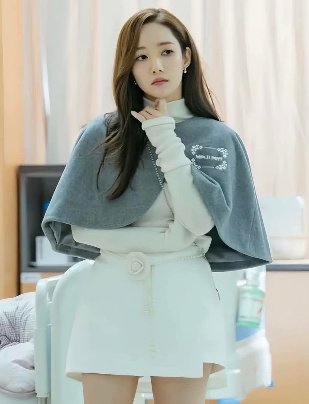 Latest photo of Park Minyoung