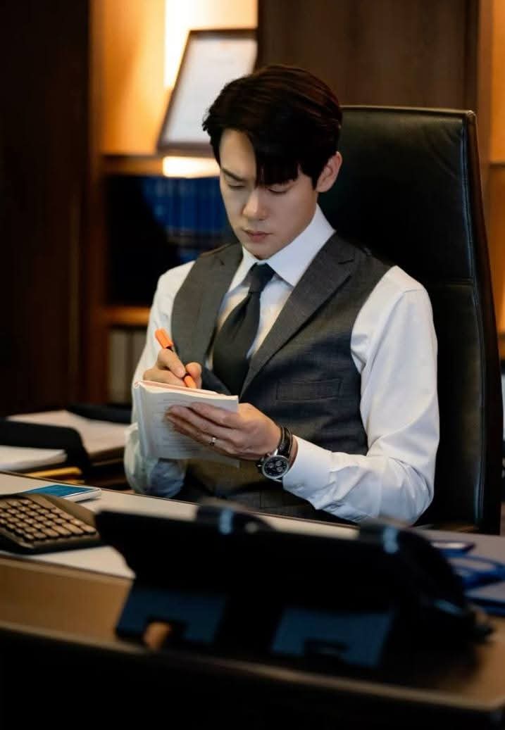 Recent activity shot of Yoo Yeonseok
