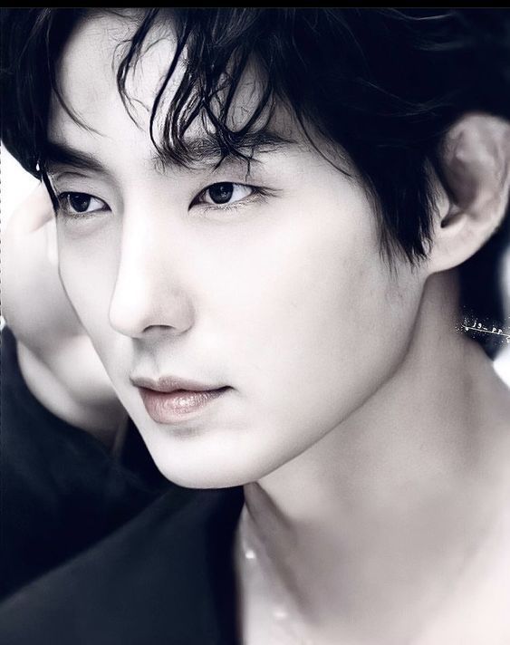 李準基的最新照片