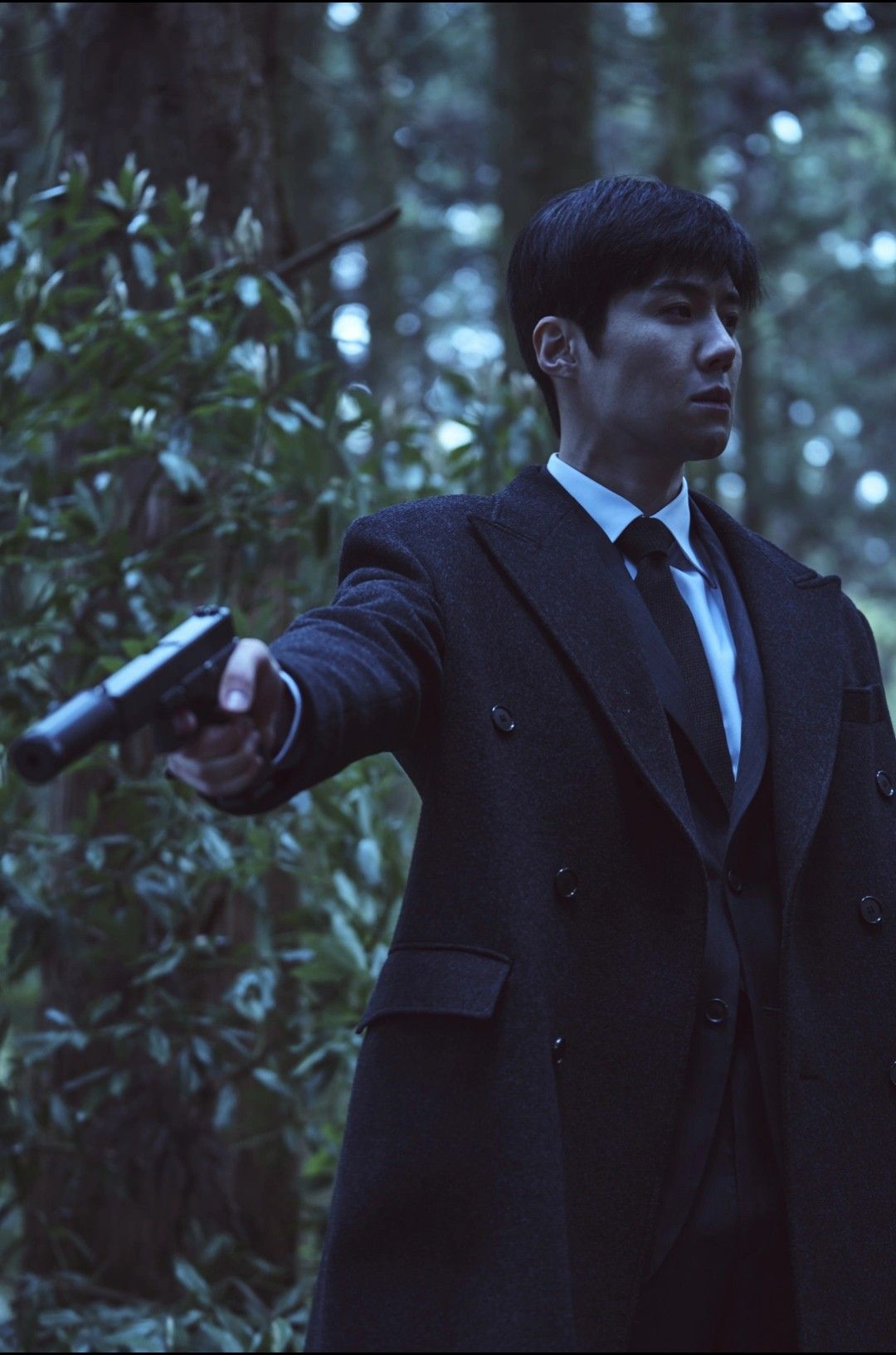 Behind-the-scenes cut of Kim Seonho