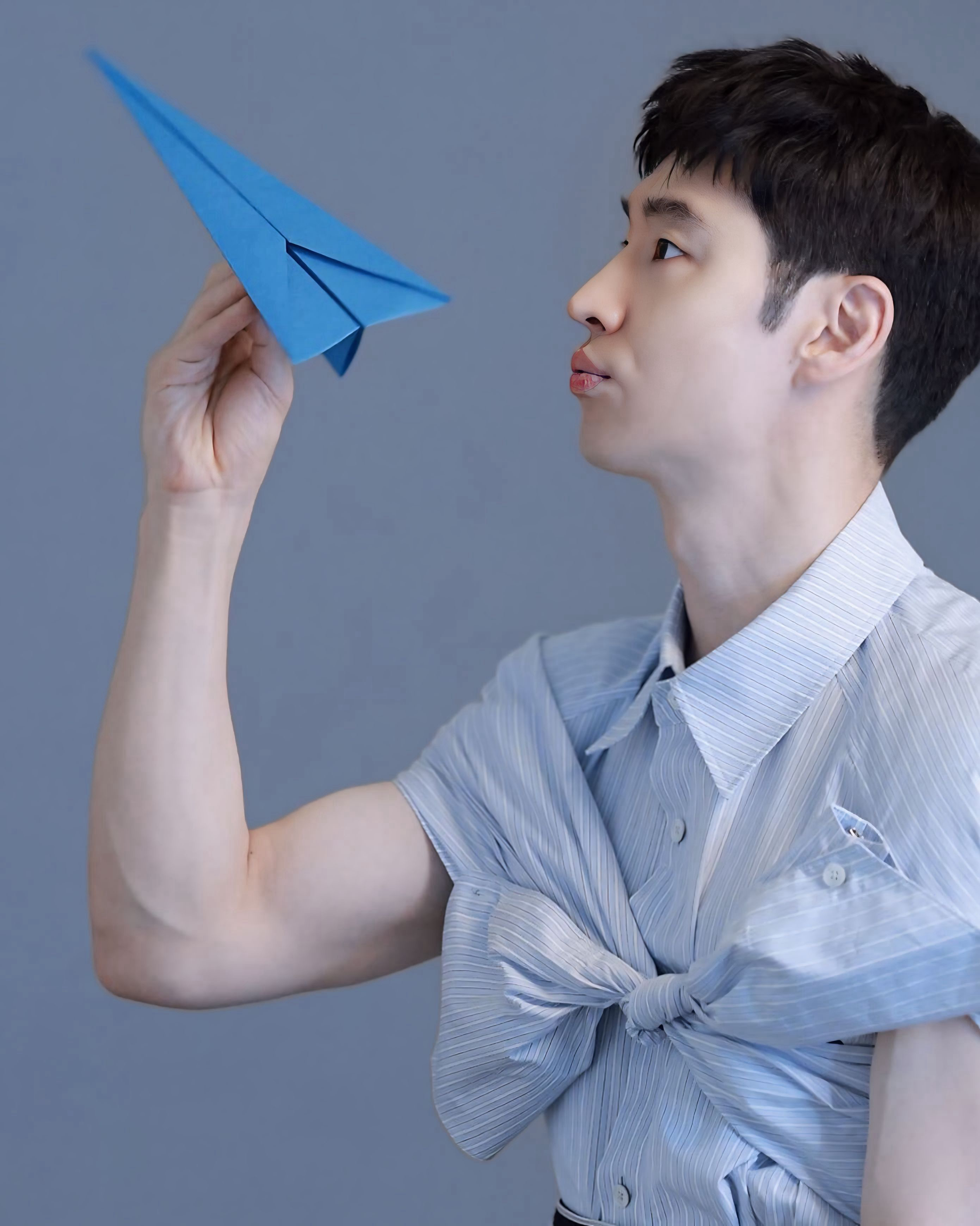 Behind-the-scenes cut of Lee Jaehoon
