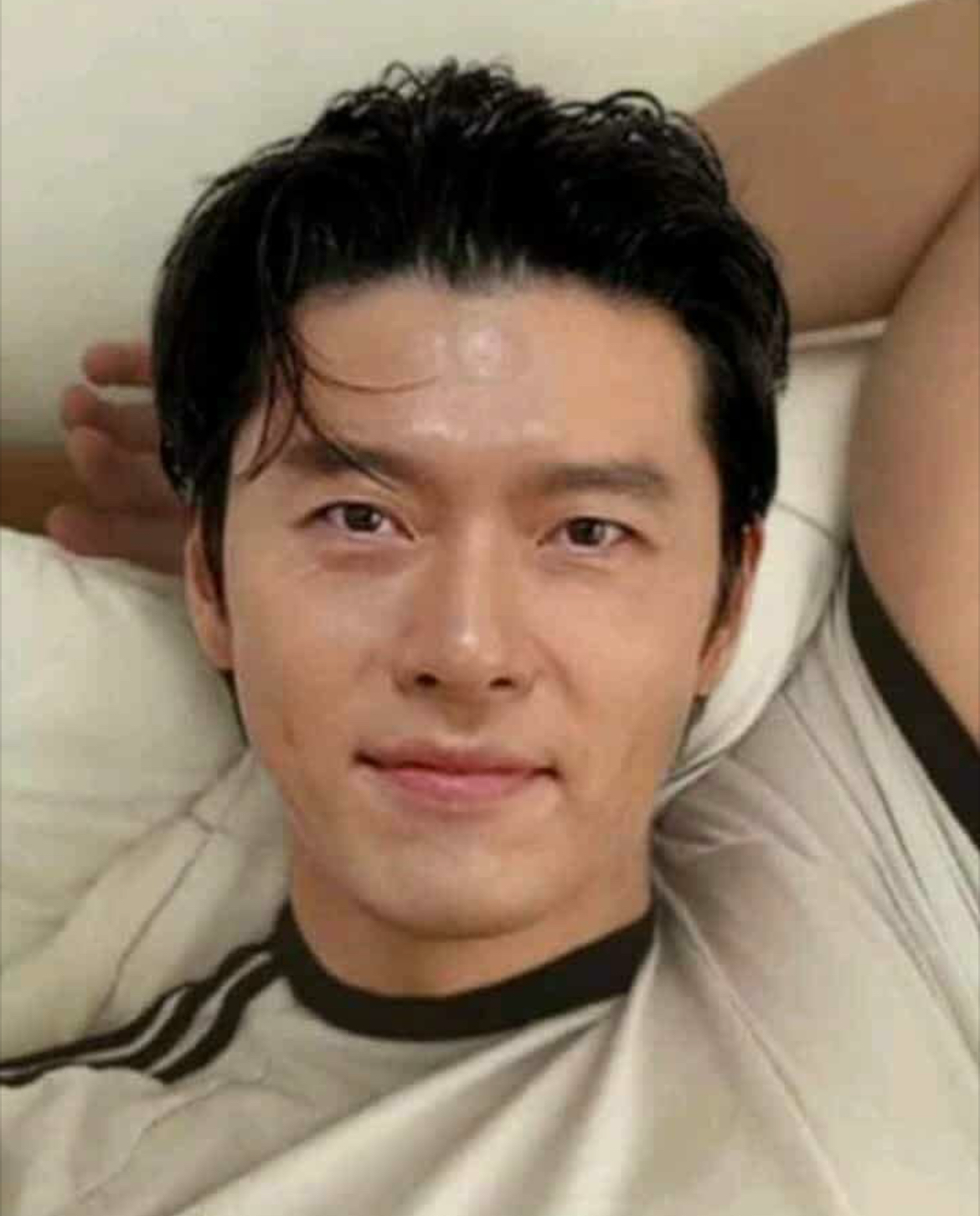 ヒョンビンの最近の活動ショット