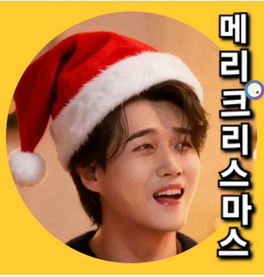 Behind-the-scenes cut of Hwang Youngwoong