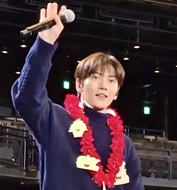 チ・チャンウクのビハインドカット