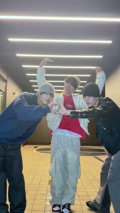 粉丝拍下的车银优瞬间