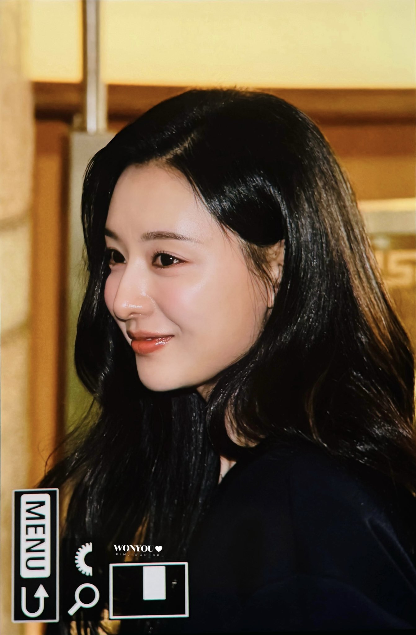 A moment captured by a fan of Kim Jiwon