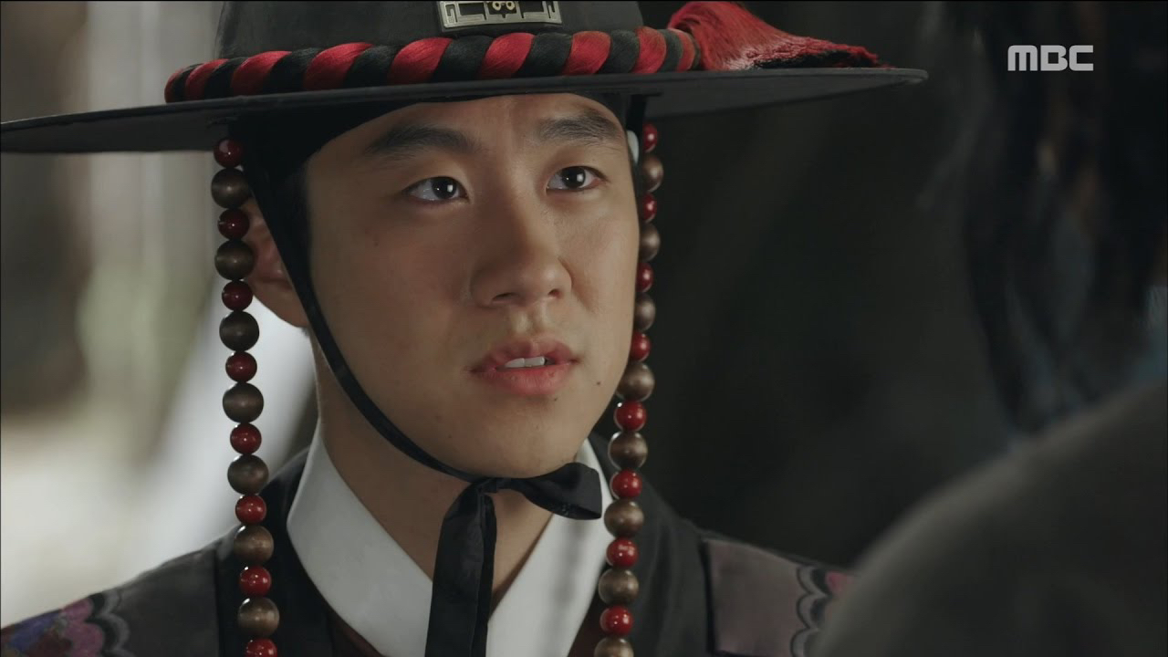 Recent activity shot of Yoon Kyunsang