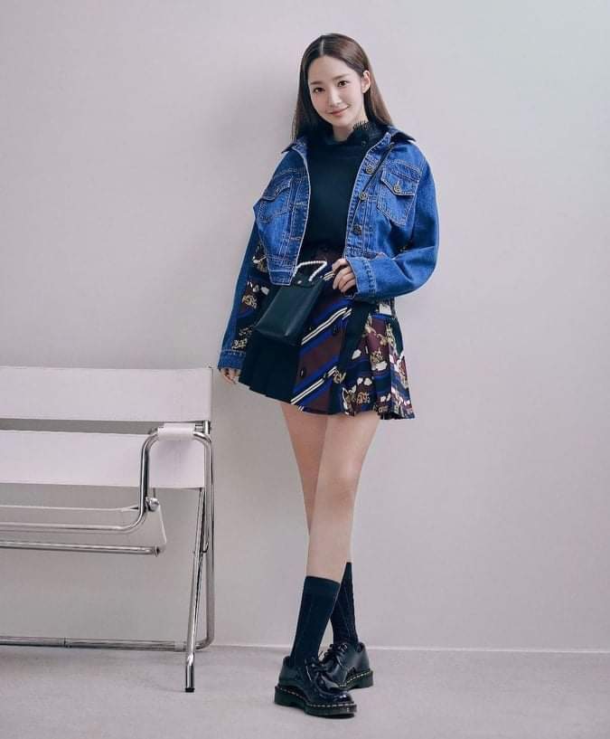 Latest photo of Park Minyoung