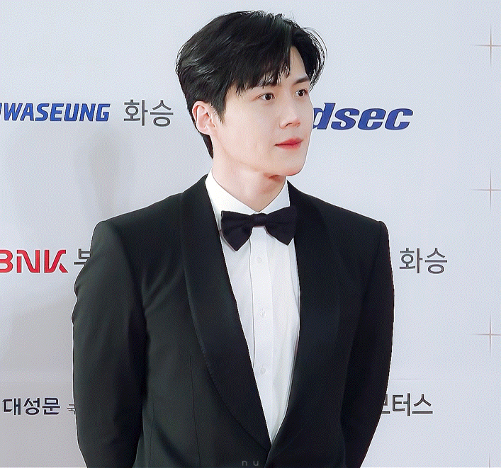 Foto kegiatan terbaru dari Kim Seonho