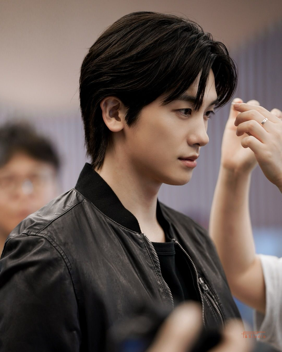 A moment captured by a fan of Park Hyungsik