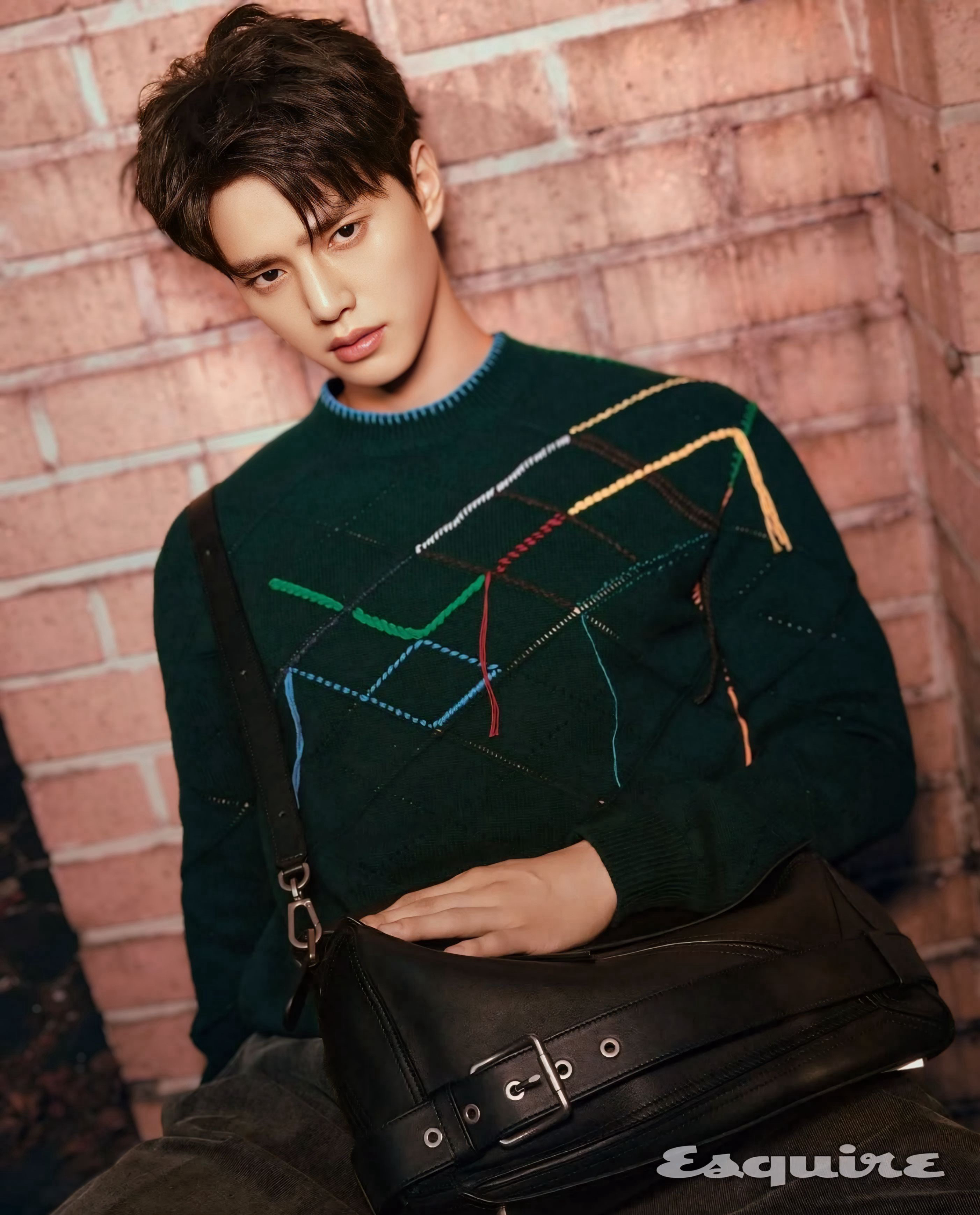 Latest photo of Song Kang