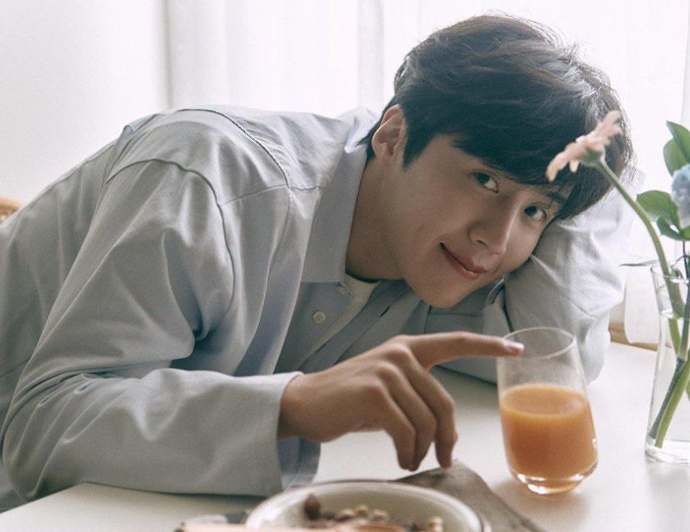 A moment captured by a fan of Kim Seonho