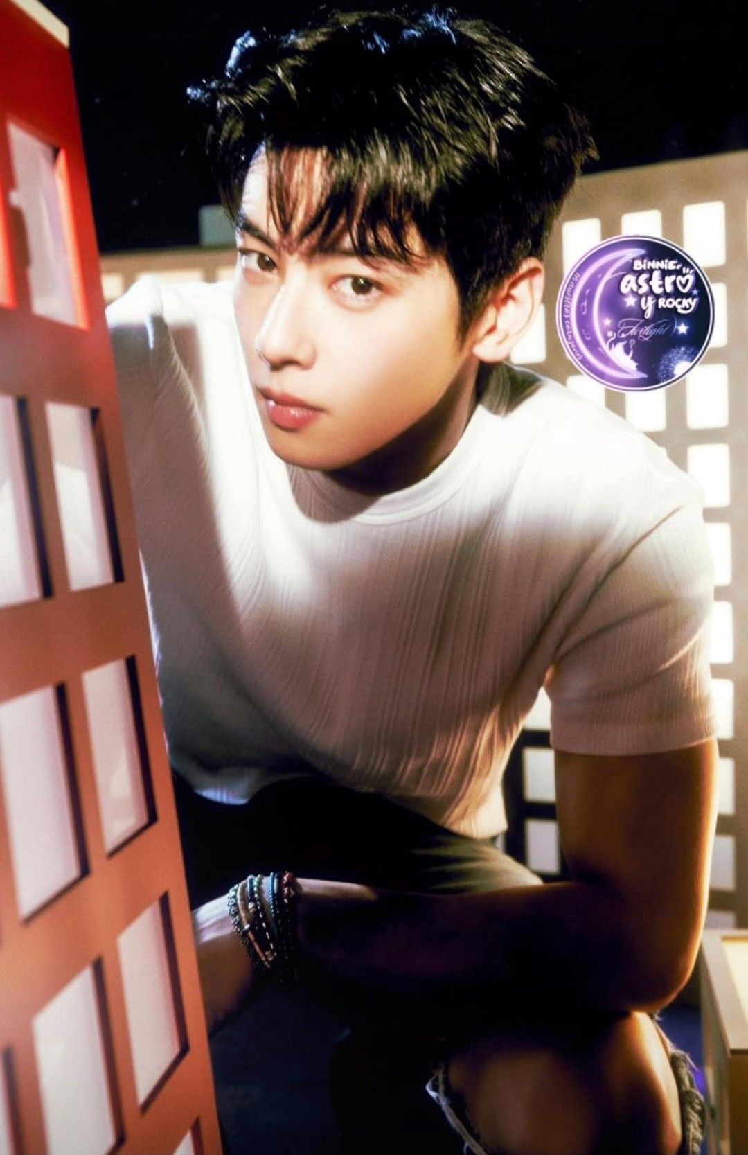 A moment captured by a fan of Cha Eunwoo