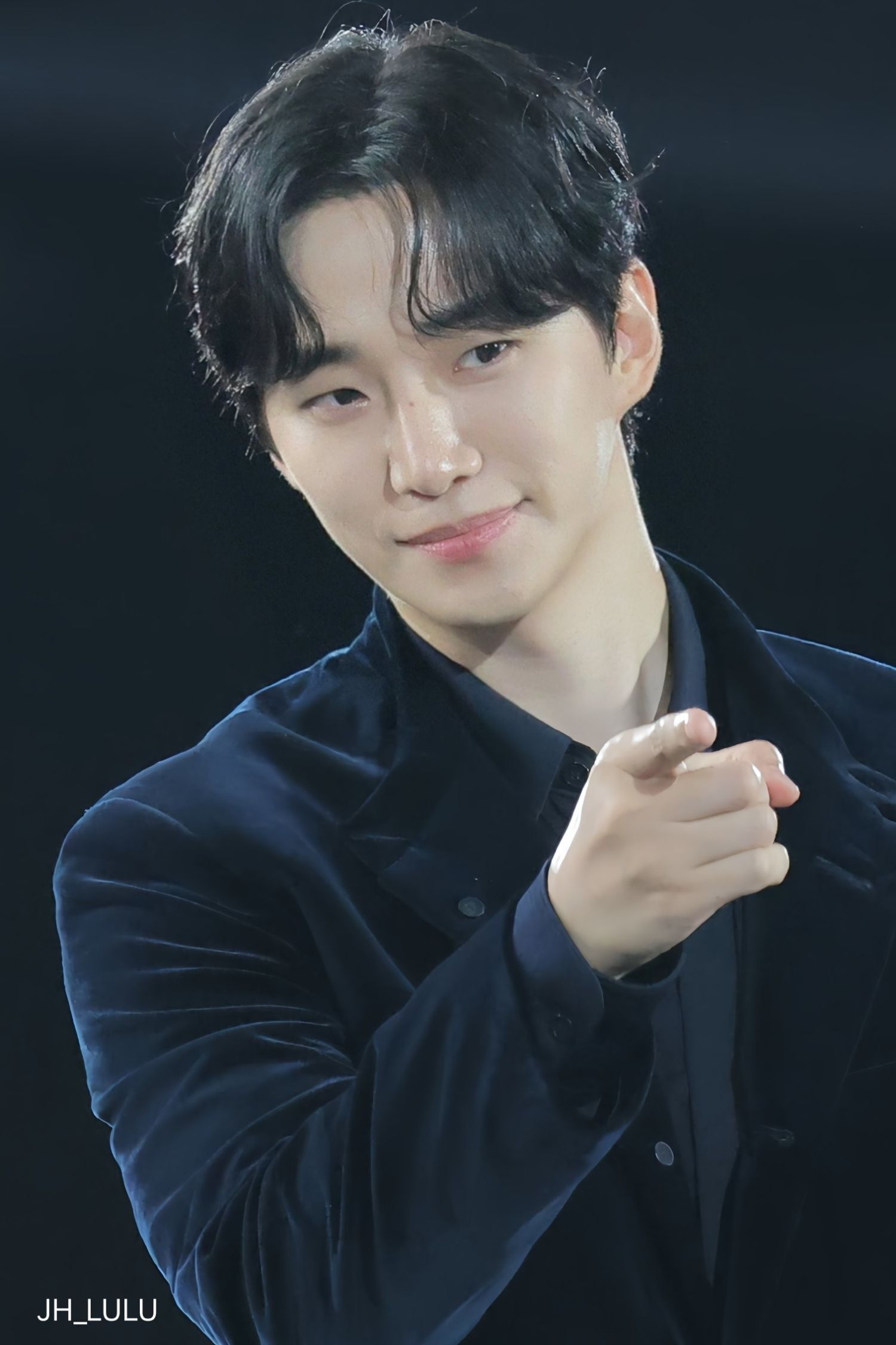 粉丝拍下的李俊昊瞬间