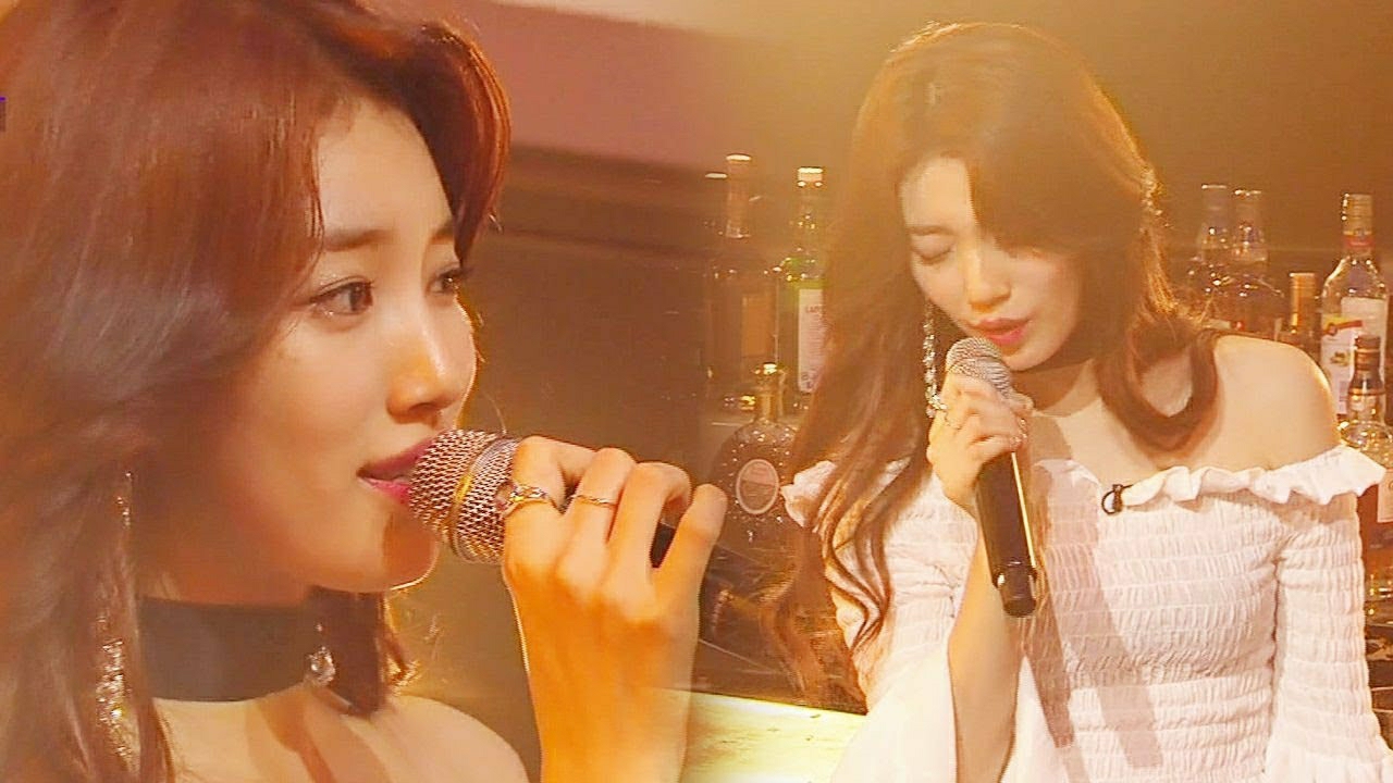 A moment captured by a fan of Bae Suzy