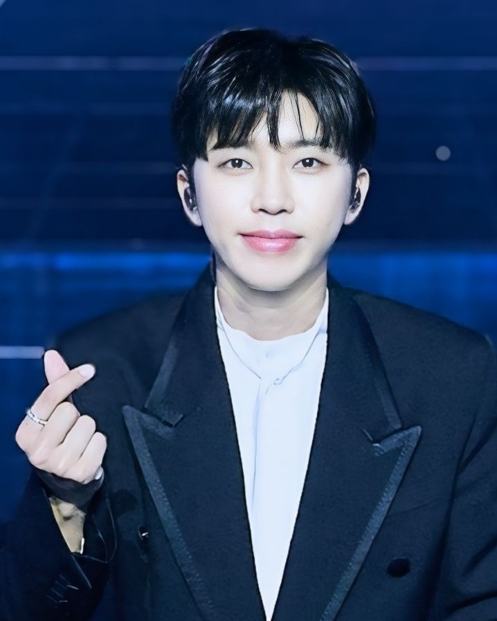 임영웅 최근 활동샷