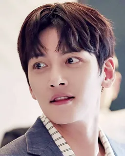 池昌旭的最新照片