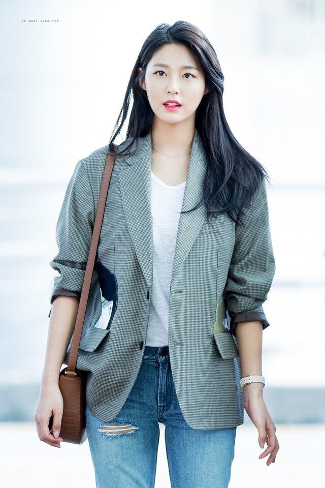 A moment captured by a fan of Seolhyun