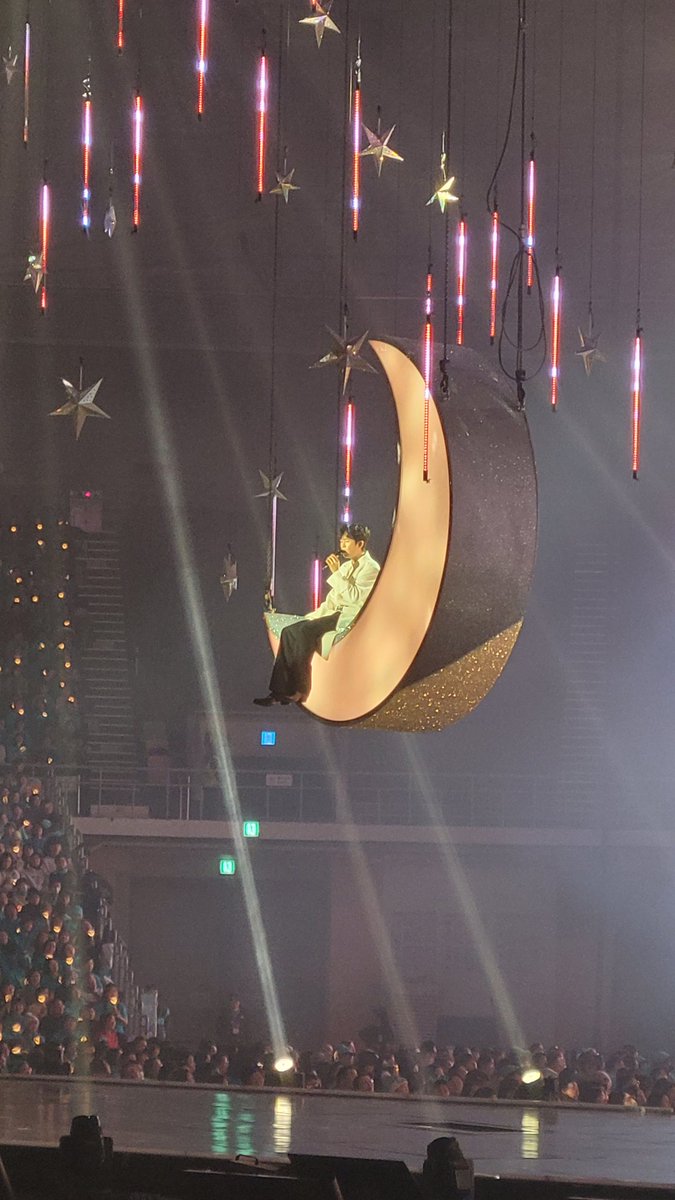 Representative background image loved by Lim Youngwoong fandom