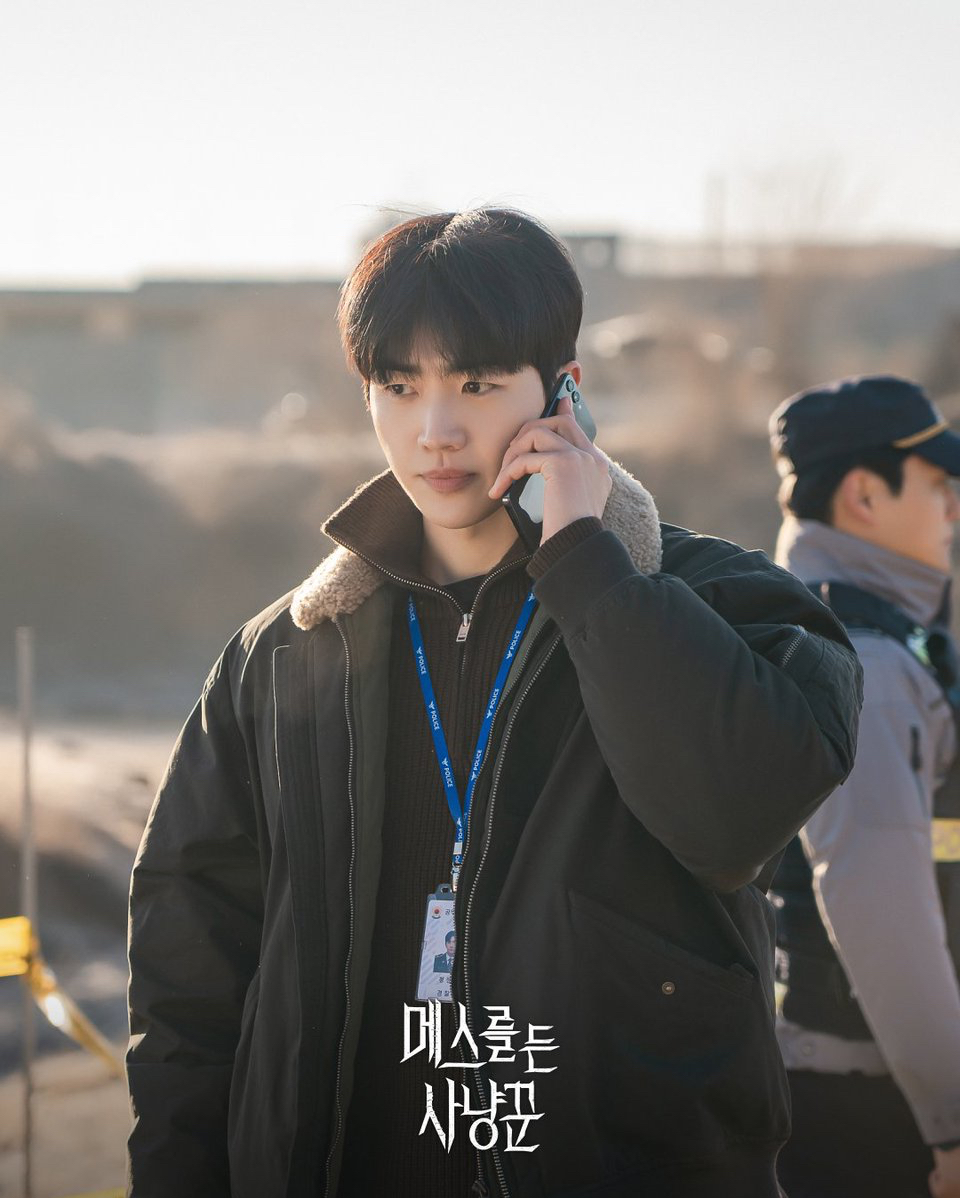 Behind-the-scenes cut of Kang Hoon