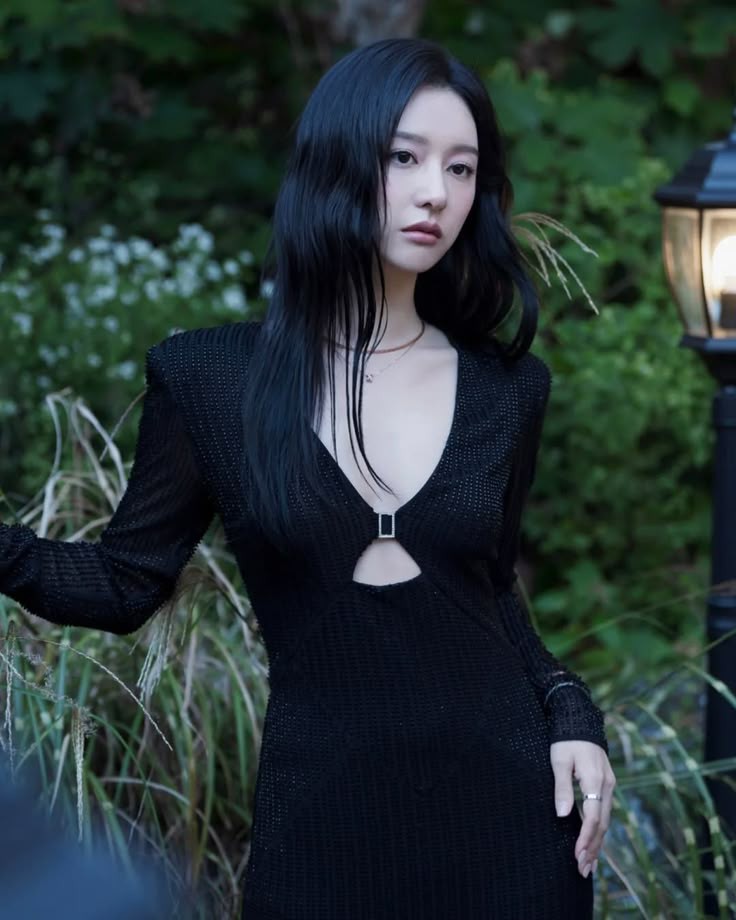 Recent activity shot of Kim Jiwon