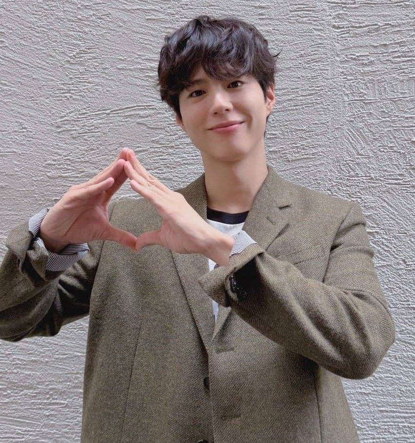 Recent activity shot of Park Bogum