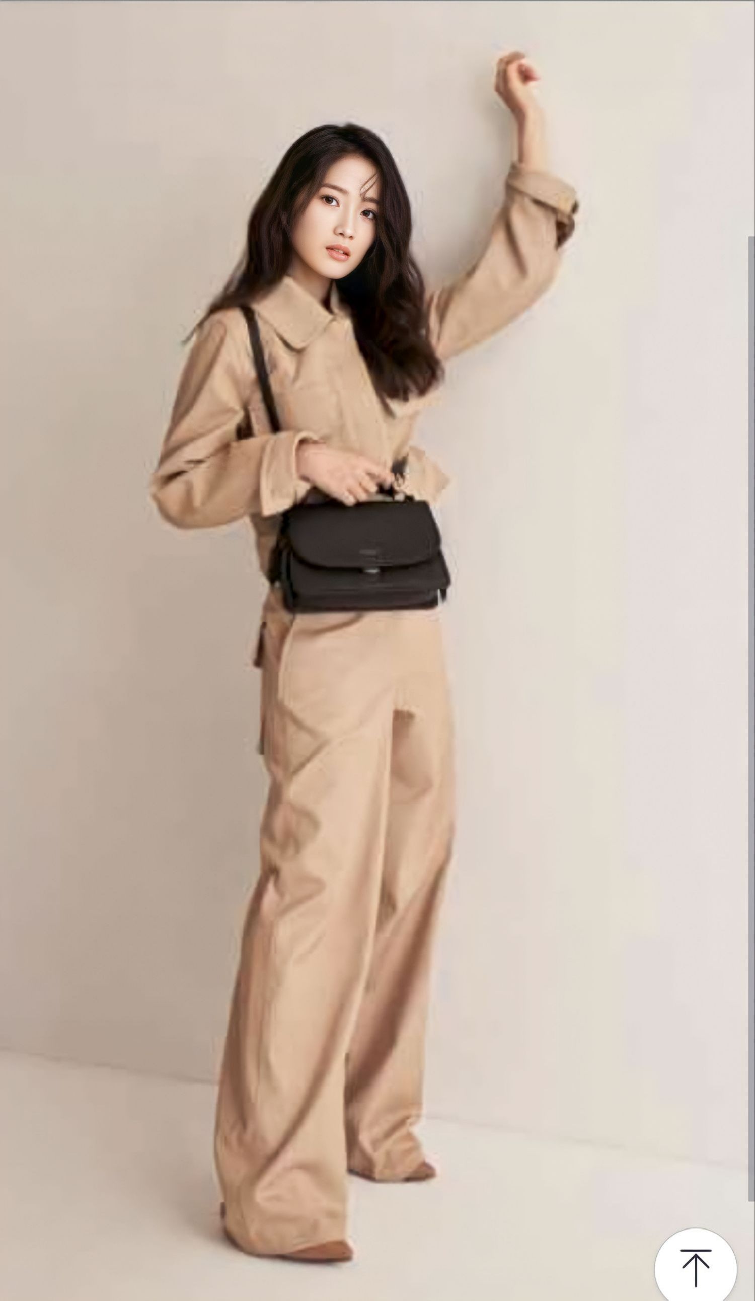 Cuplikan di balik layar dari Kim Hyeyoon