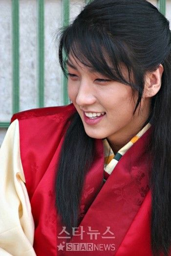 Recent activity shot of Lee Joongi