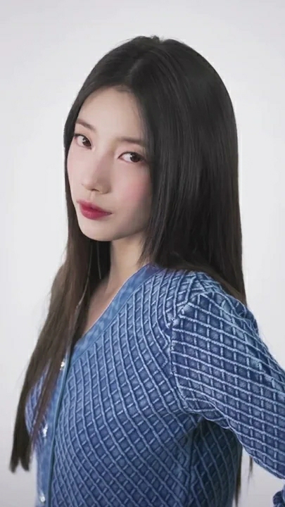 Foto terbaru dari Bae Suzy