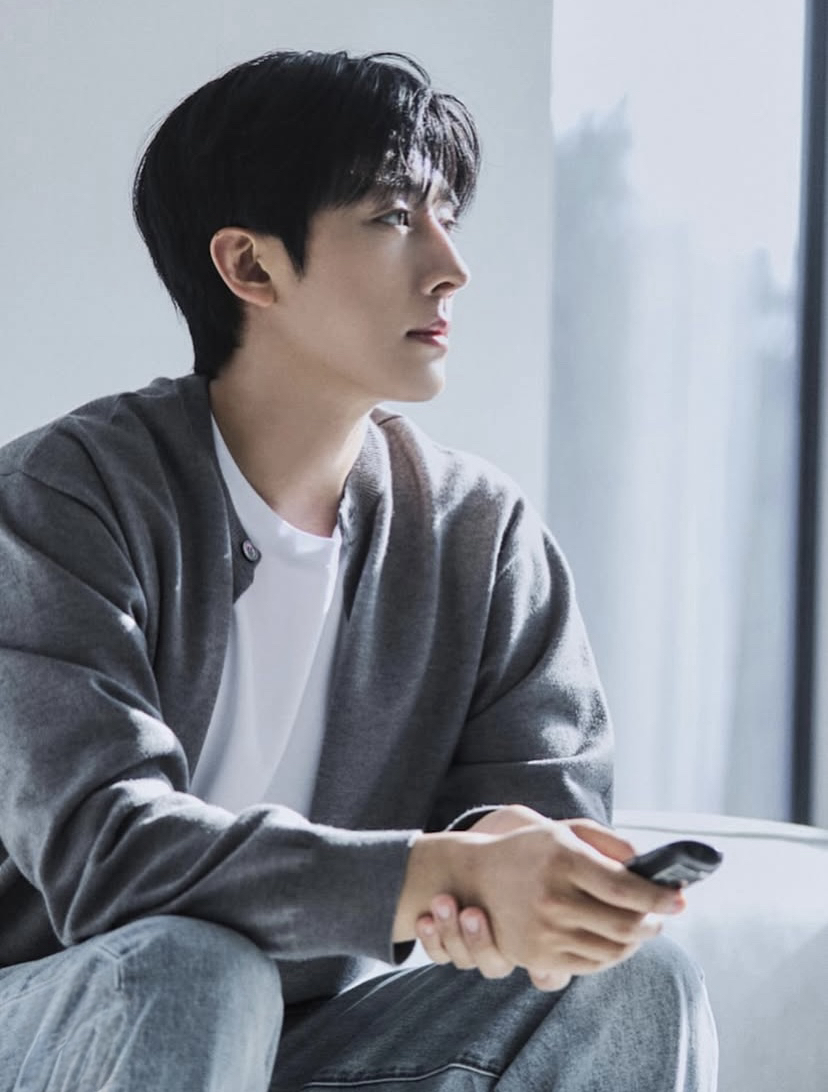 Recent activity shot of Son Hojun