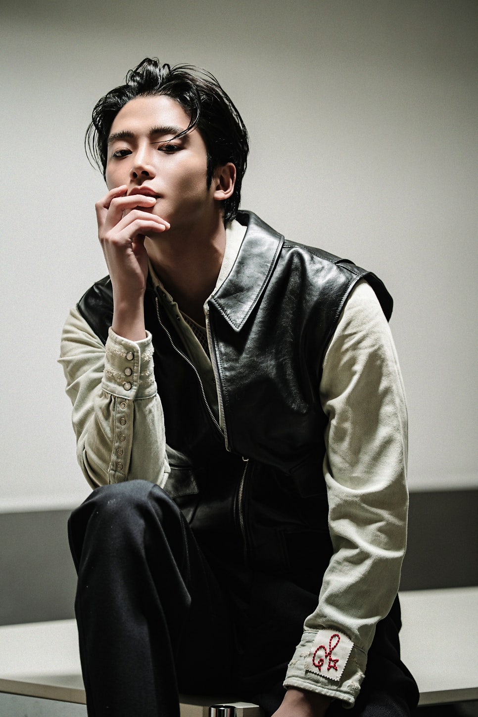 Foto kegiatan terbaru dari Rowoon