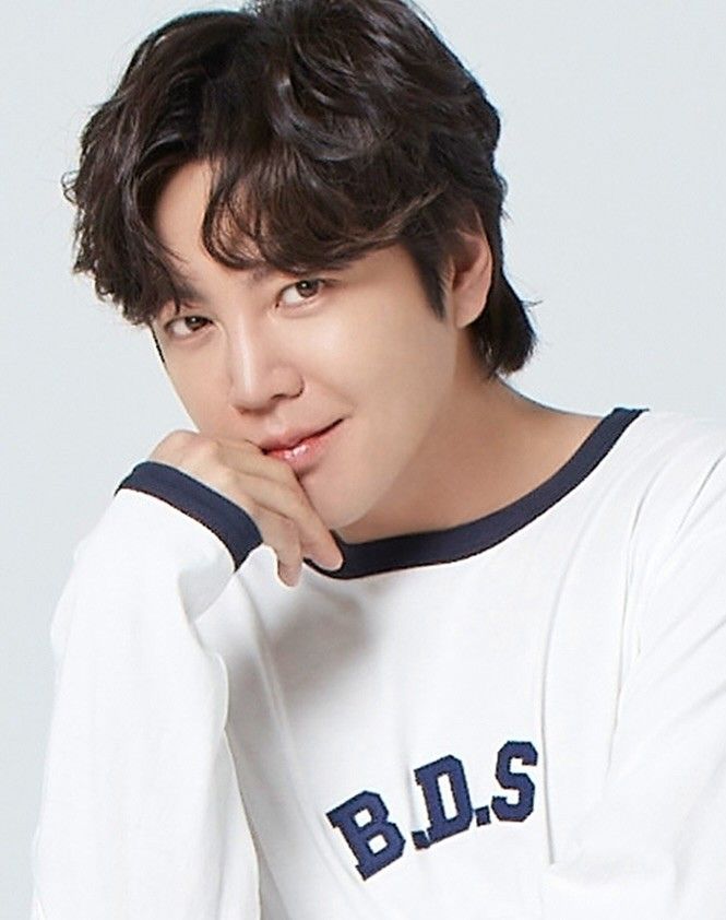 A moment captured by a fan of Jang Geunsuk