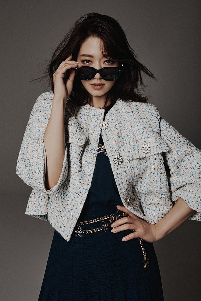 Recent activity shot of Park Shinhye