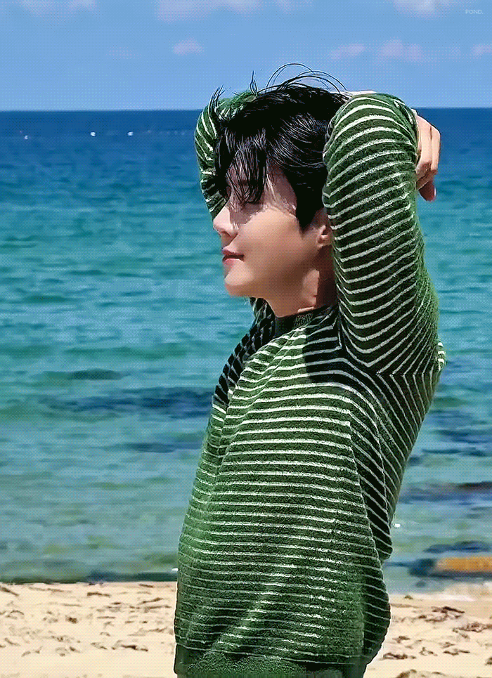 金宣虎的最新照片