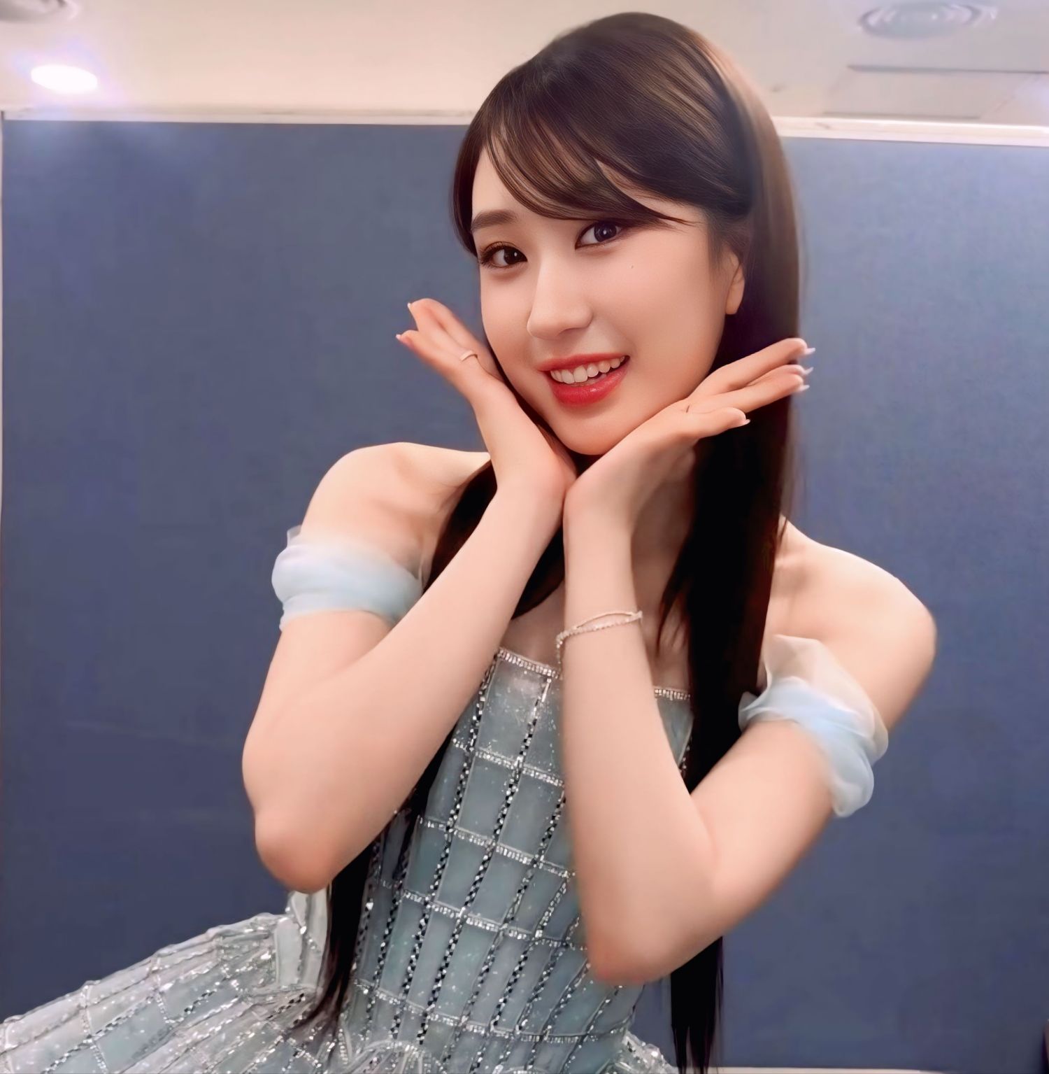 チョン・ユジンのビハインドカット