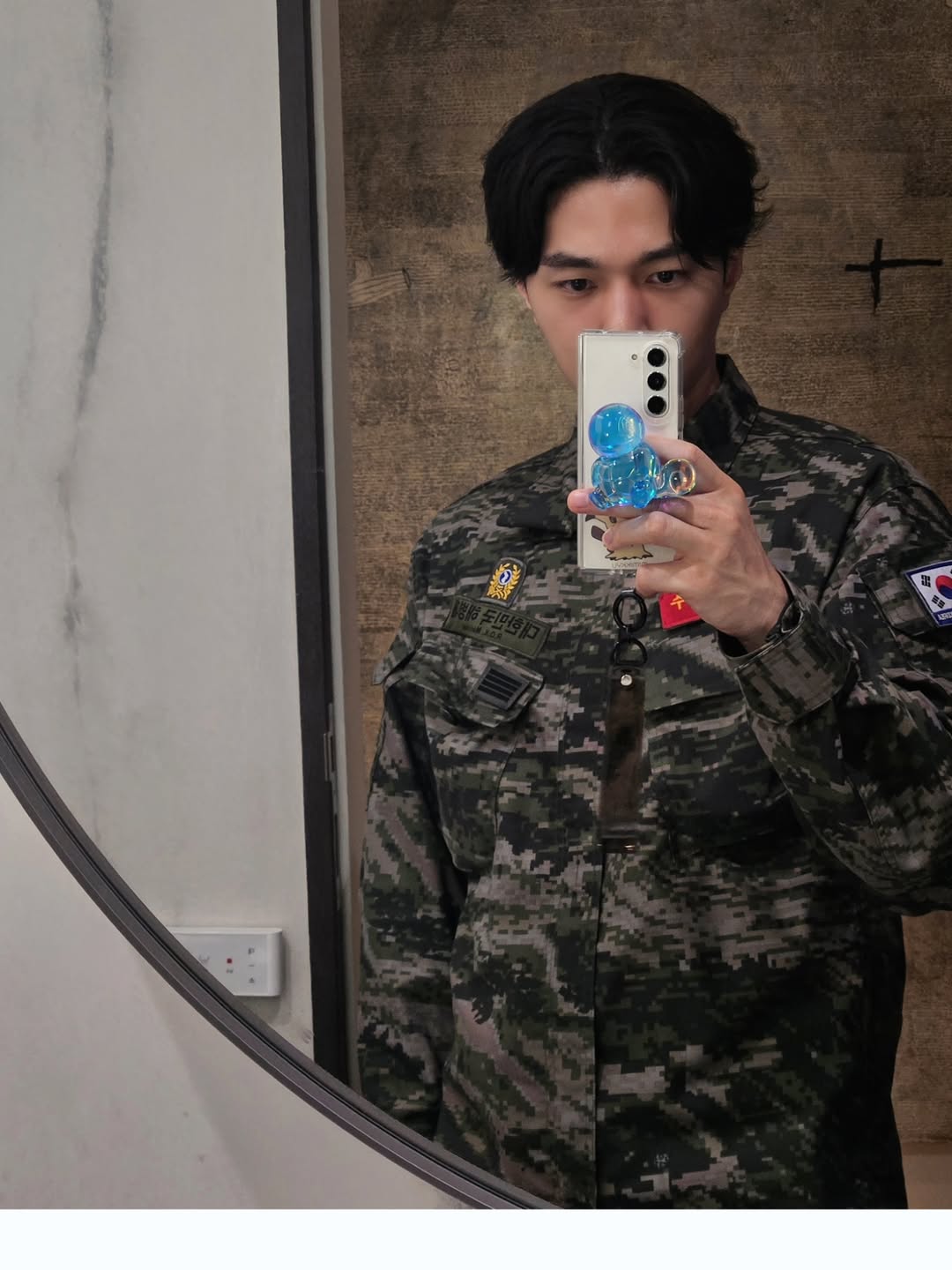 キム・ミョンス (エル)の最近の活動ショット