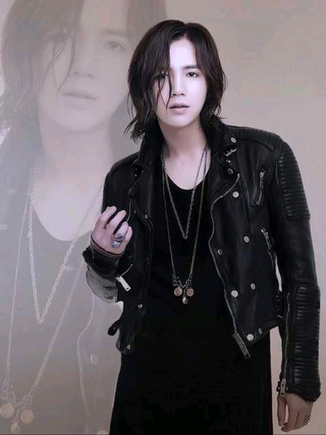 Behind-the-scenes cut of Jang Geunsuk