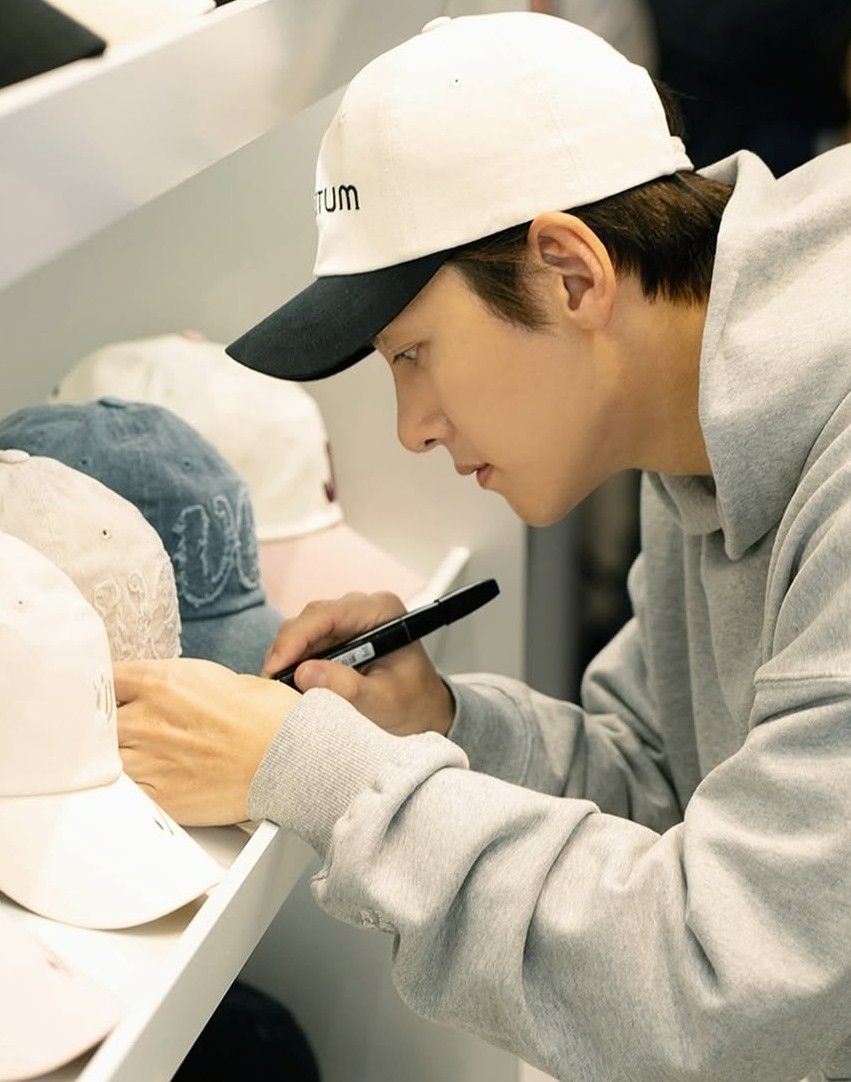 Latest photo of Ji Changwook