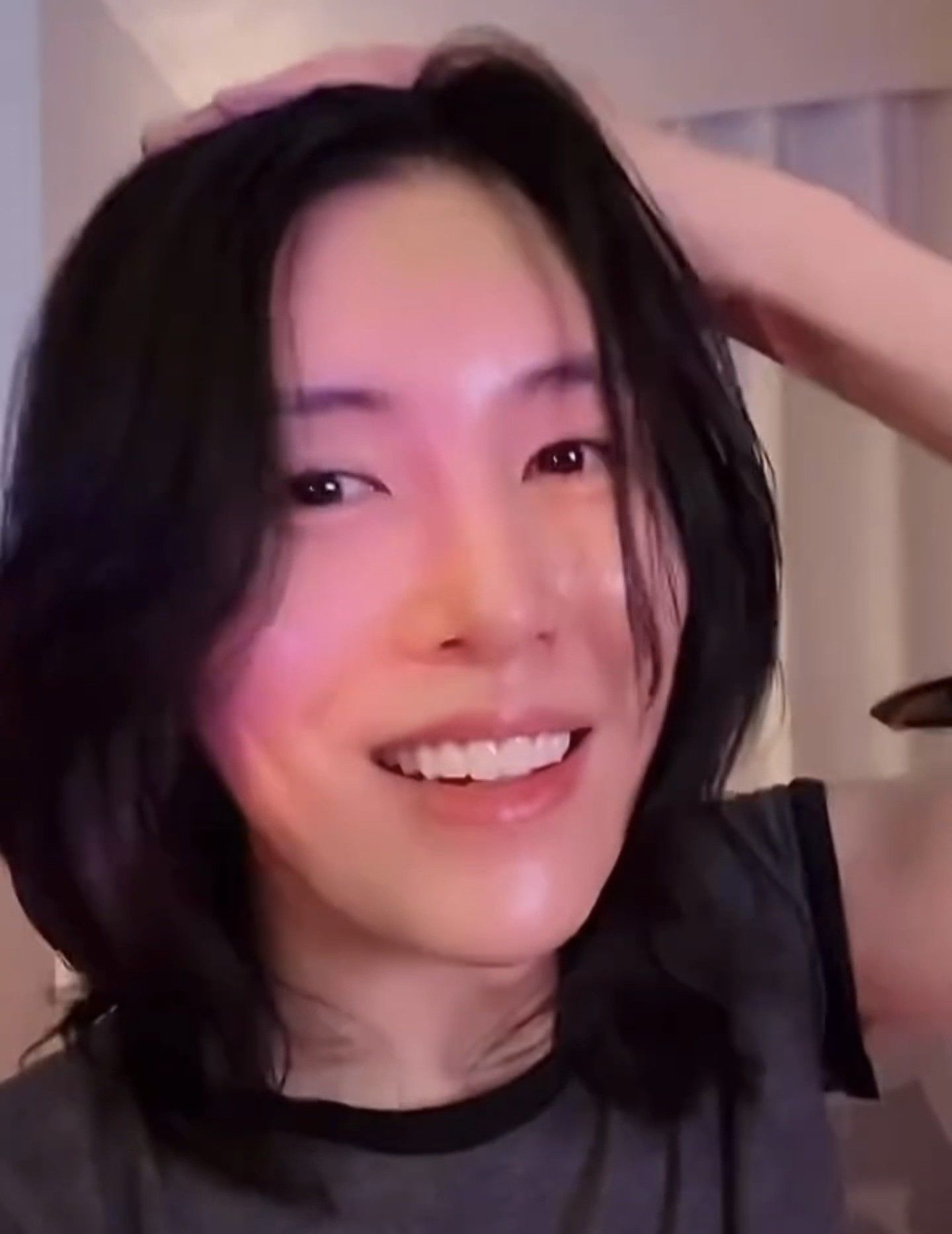 Behind-the-scenes cut of No Minwoo